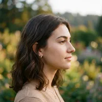 Female face model side photography close, dreamy…